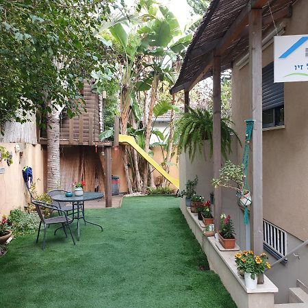 Ferienwohnung אצל זיו Ramat Gan Exterior foto