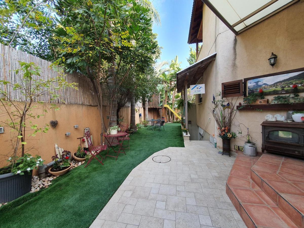 Ferienwohnung אצל זיו Ramat Gan Exterior foto